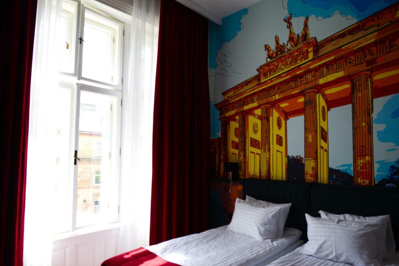 Cities Gallery Apart-Hotel Lwów Zewnętrze zdjęcie