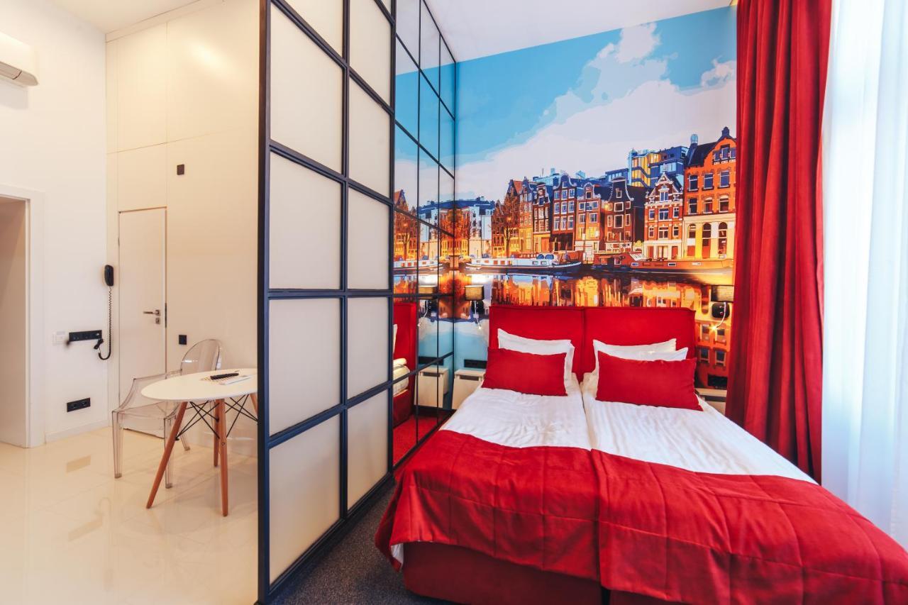 Cities Gallery Apart-Hotel Lwów Zewnętrze zdjęcie